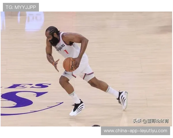 快船战术输送：外线抛投和板凳得分成为亮点